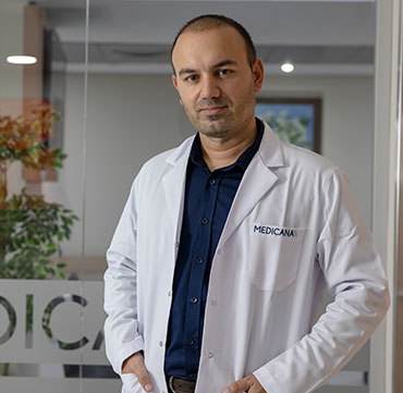 D.M.D. Dentist Cengiz Dündar